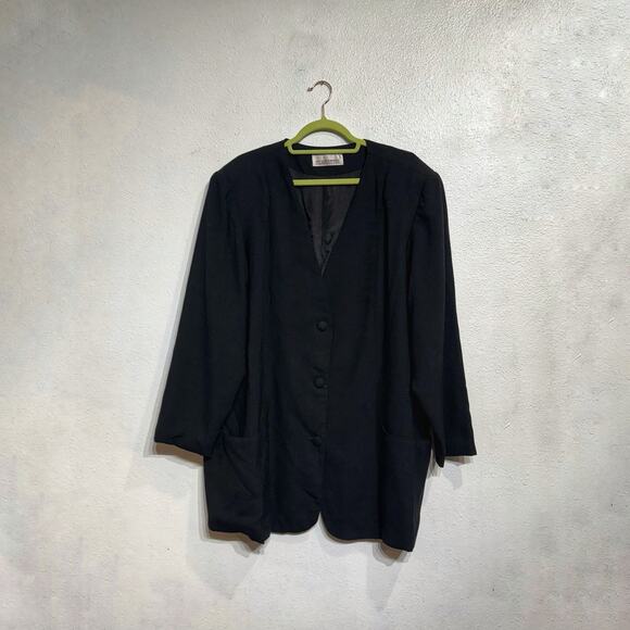 Silhouettes Black 3-Button Blazer Sz 3XL - Picture 1 of 9